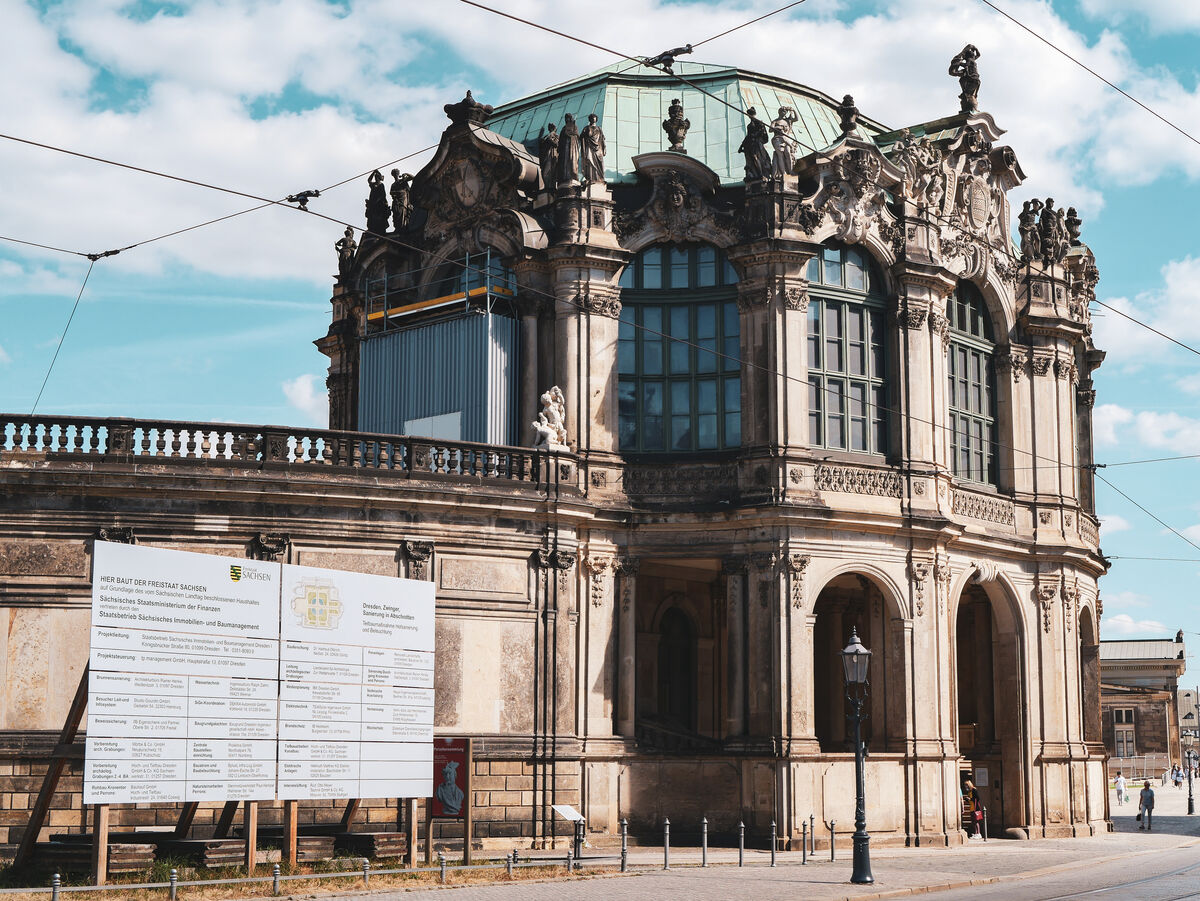 Police investigate suspected break-in attempt at Dresden Zwinger